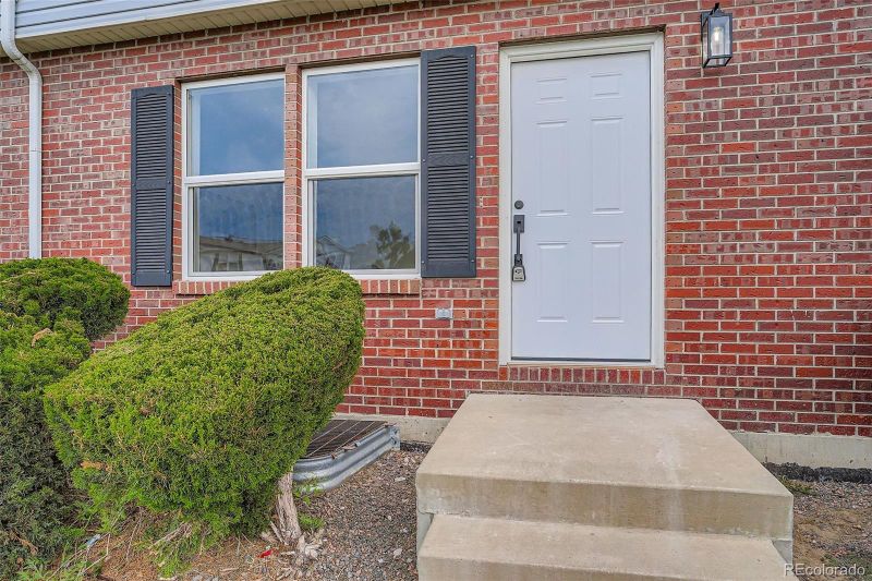 16353 E 17th Pl #C, Aurora, CO 80011