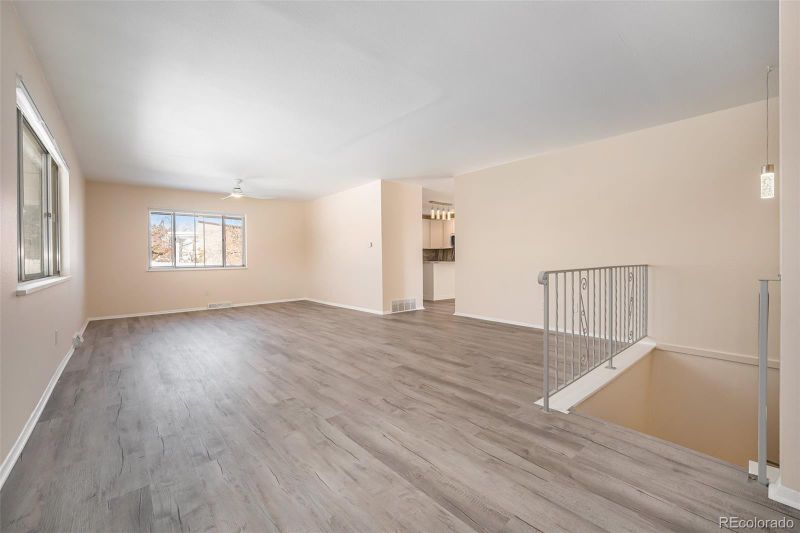 1832 Simms St, Lakewood, CO 80215