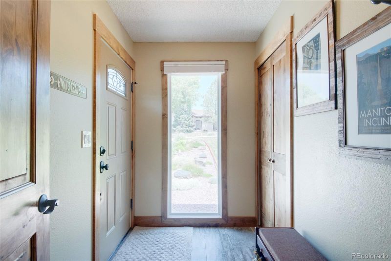 18470 Academy Cir, Monument, CO 80132