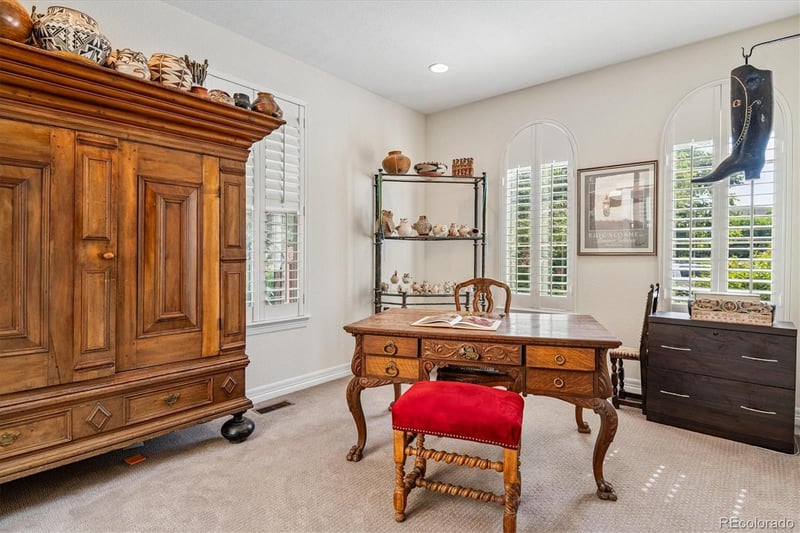 2732 Dallas St, Denver, CO 80238