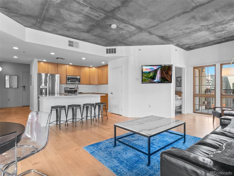 275 S Harrison St #407, Denver, CO 80209