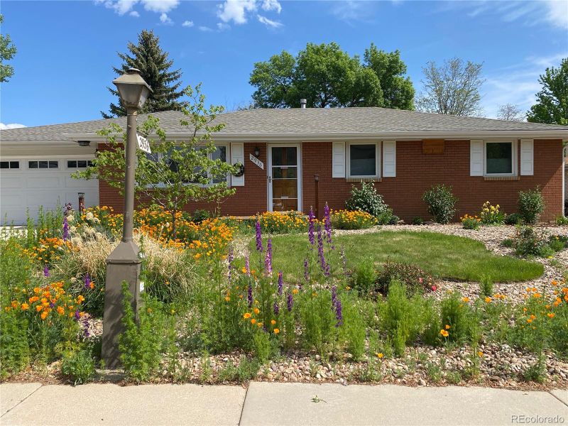2936 Colgate Dr, Longmont, CO 80503
