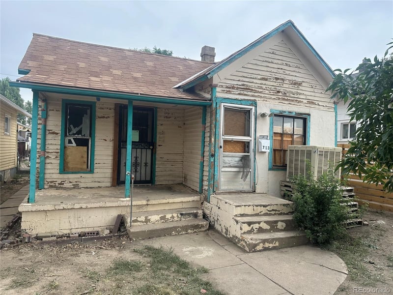 713 E 7th St, Pueblo, CO 81001