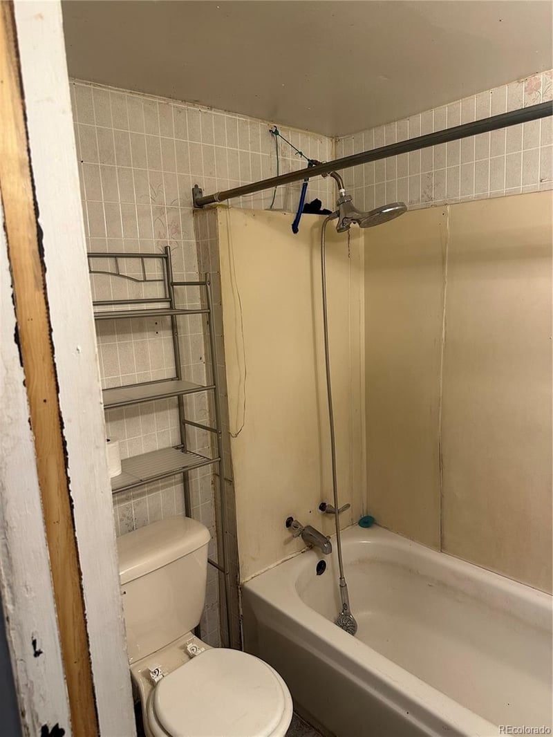 713 E 7th St, Pueblo, CO 81001