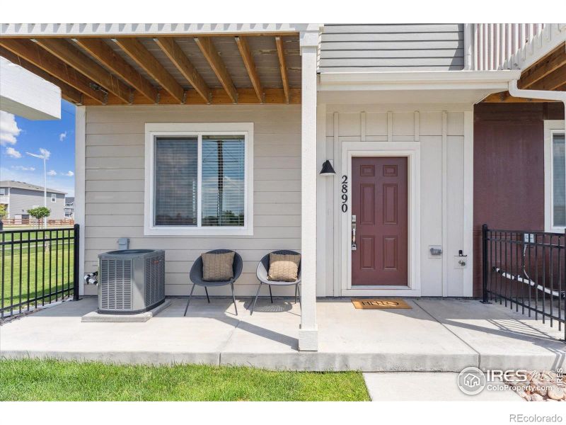 2890 S Flat Cir, Longmont, CO 80503