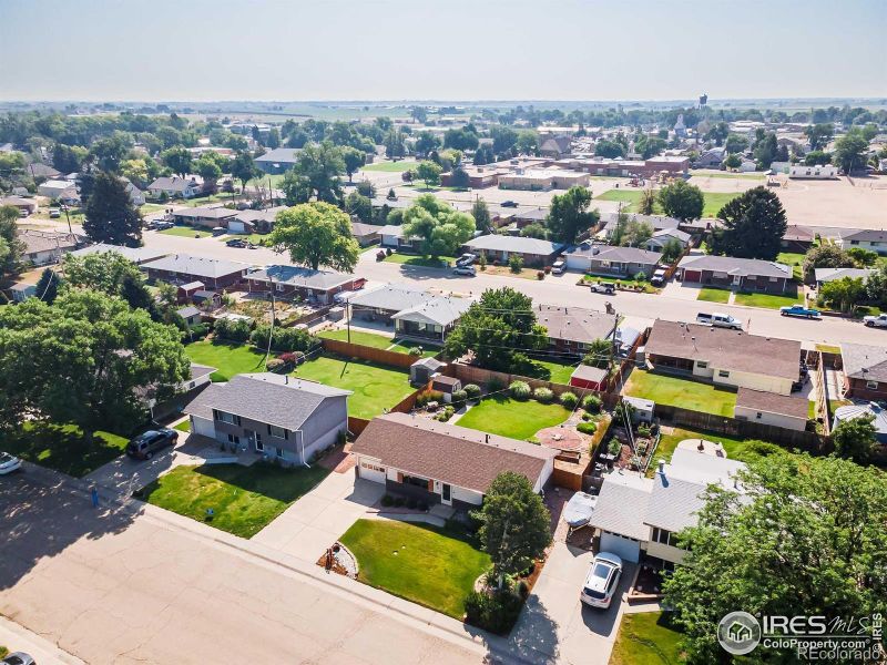 136 S 6th St, La Salle, CO 80645