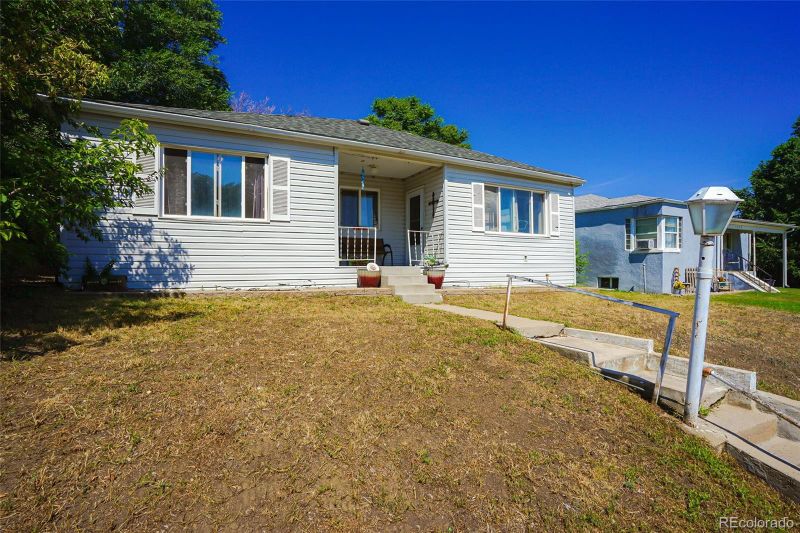 1419 Arizona, Trinidad, CO 81082