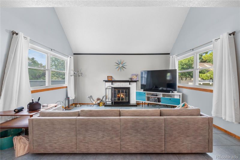 8040 W Spanish Peak, Littleton, CO 80127
