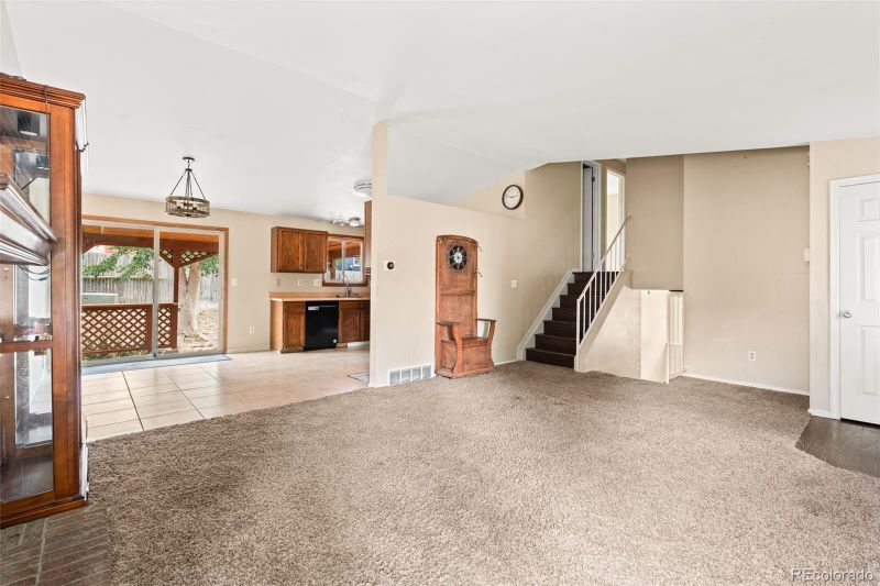 19094 E Oberlin Dr, Aurora, CO 80013