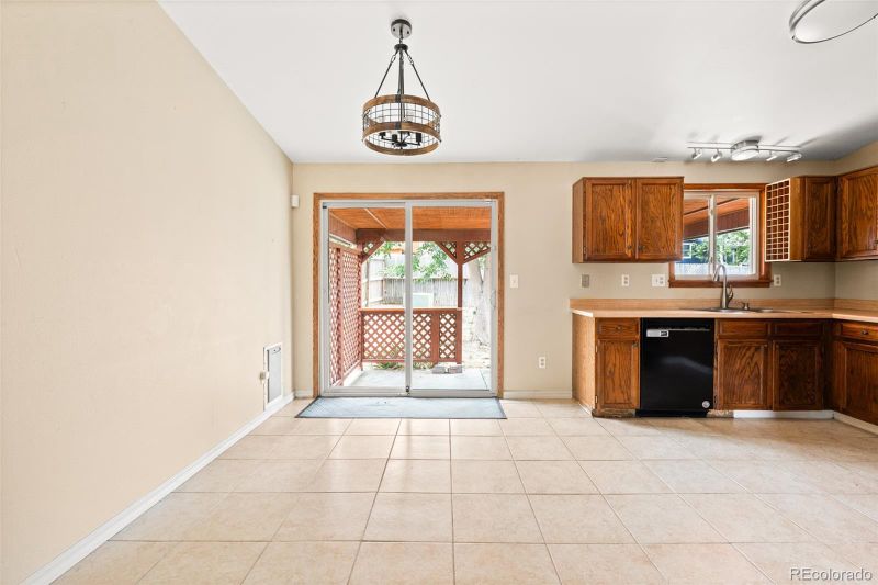 19094 E Oberlin Dr, Aurora, CO 80013