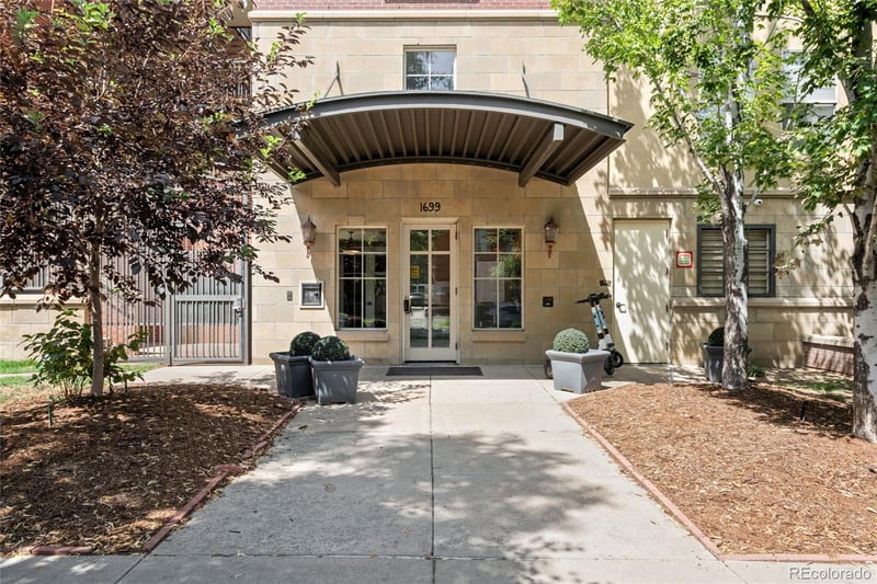 1699 N Downing St #306, Denver, CO 80218