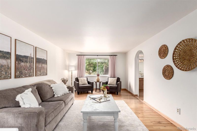 4655 E Hinsdale Pl, Centennial, CO 80122