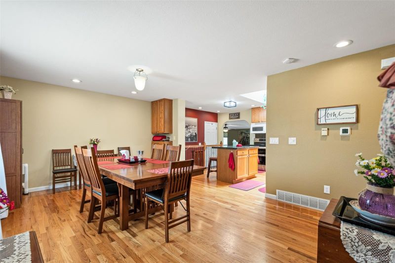 15190 E Columbia Dr, Aurora, CO 80014