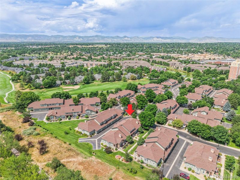 2733 W Greens Ln, Littleton, CO 80123