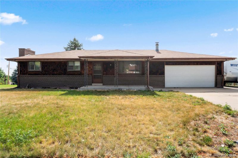 5272 S Newton St, Littleton, CO 80123