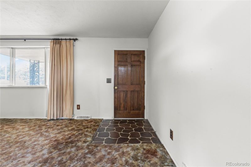 5272 S Newton St, Littleton, CO 80123