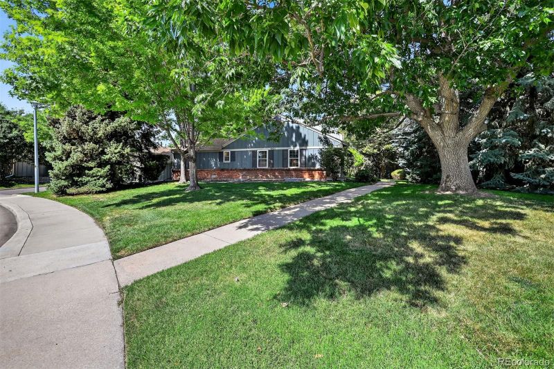 8631 E Yale Ave #A, Denver, CO 80231