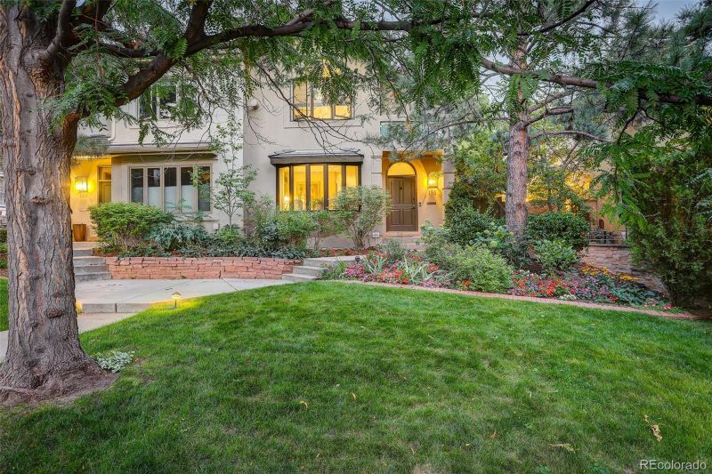 150 Monroe St, Denver, CO 80206
