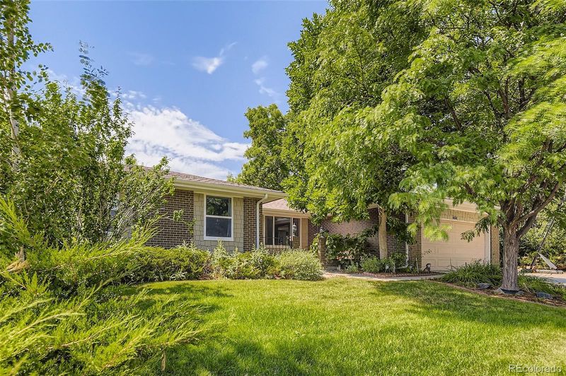 8150 W Calhoun Dr, Littleton, CO 80123