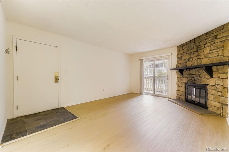 4400 S Quebec St #104R, Denver, CO 80237