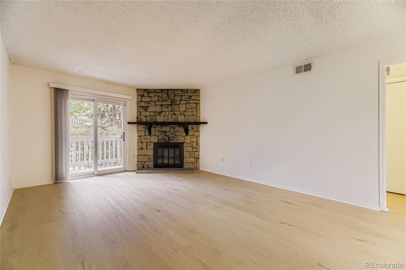 4400 S Quebec St #104R, Denver, CO 80237