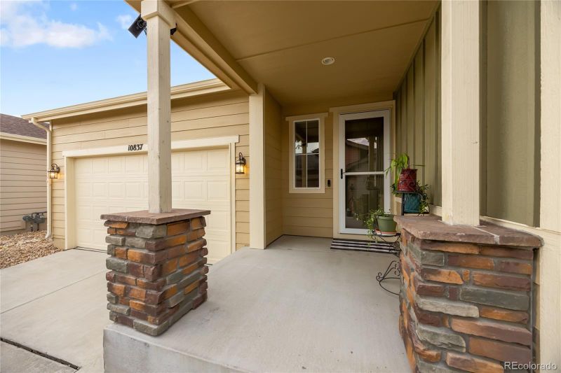 10837 Bear Cub Dr, Broomfield, CO 80021