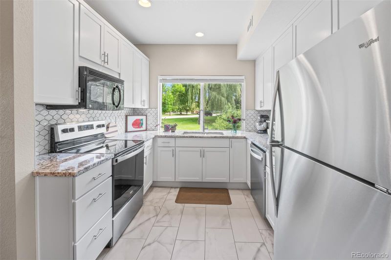 5225 White Willow Dr #Q120, Fort Collins, CO 80528