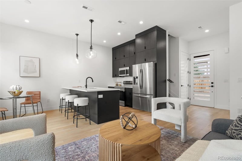 1256 Yates St, Denver, CO 80204