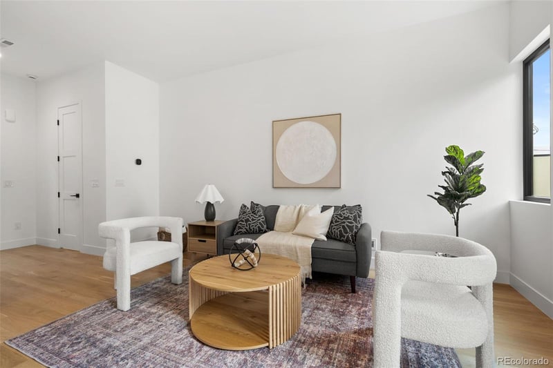 1256 Yates St, Denver, CO 80204