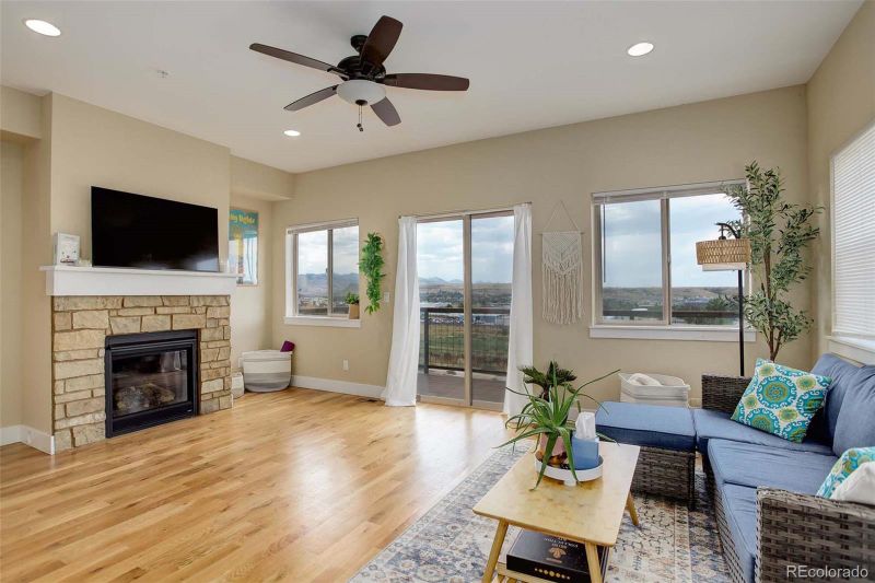 15606 W 3rd Pl, Golden, CO 80401