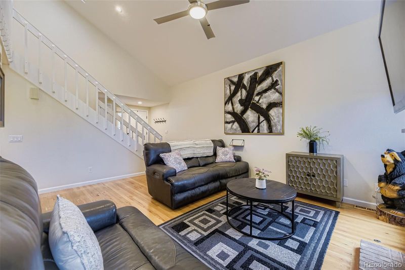 6579 S Jackson St, Centennial, CO 80121