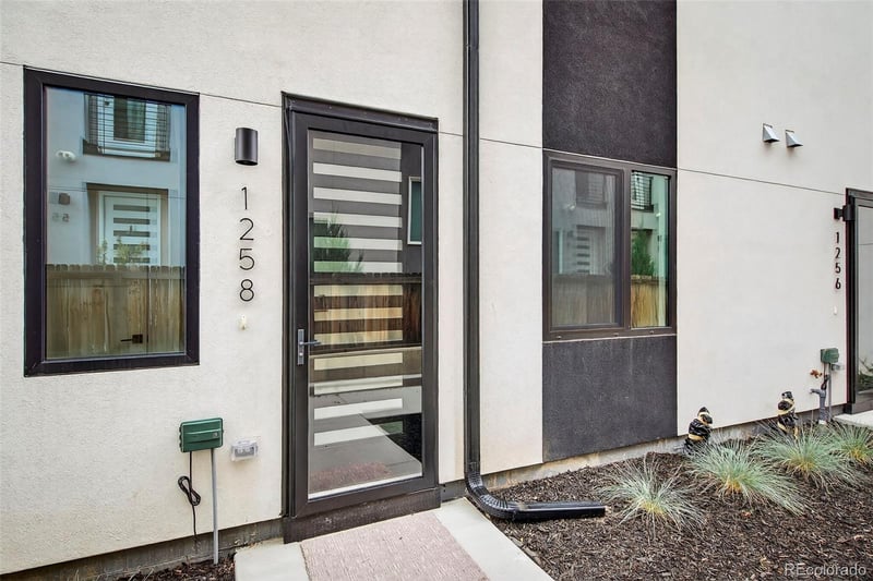1258 Yates St, Denver, CO 80204