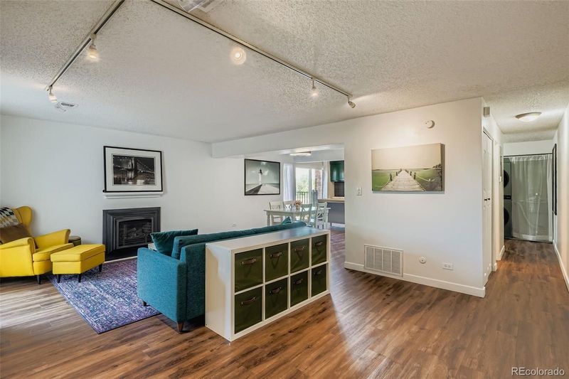 2917 S Locust St, Denver, CO 80222