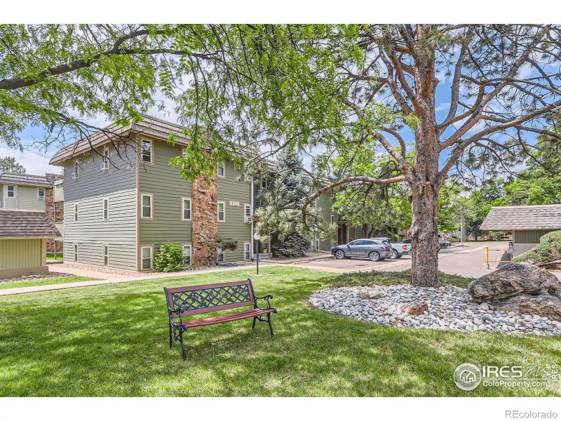 3345 Chisholm Trl #105C, Boulder, CO 80301