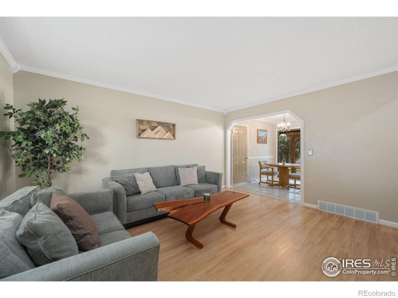 1609 39th St, Evans, CO 80620