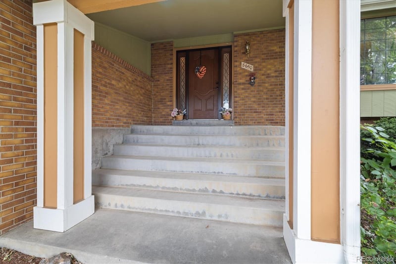 8650 E Eastman Ave, Denver, CO 80231