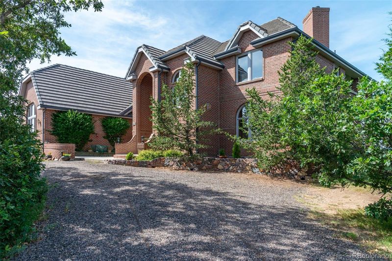 8437 Oak Ct, Castle Rock, CO 80108