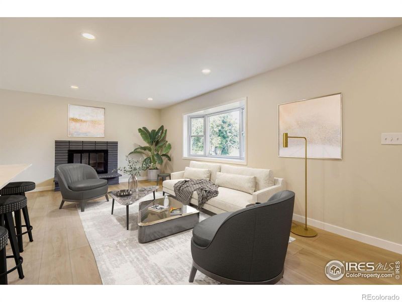 793 Evanston St, Aurora, CO 80011