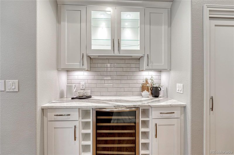 21579 E Ottawa Cir, Aurora, CO 80016