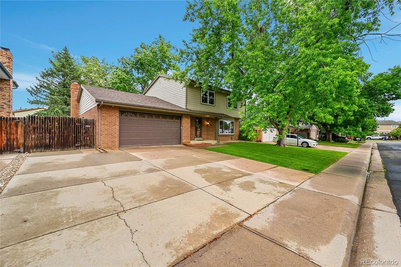 12844 Columbine Cir, Thornton, CO 80241