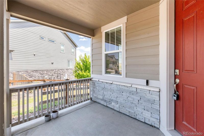 5813 S Fultondale Ct, Aurora, CO 80016