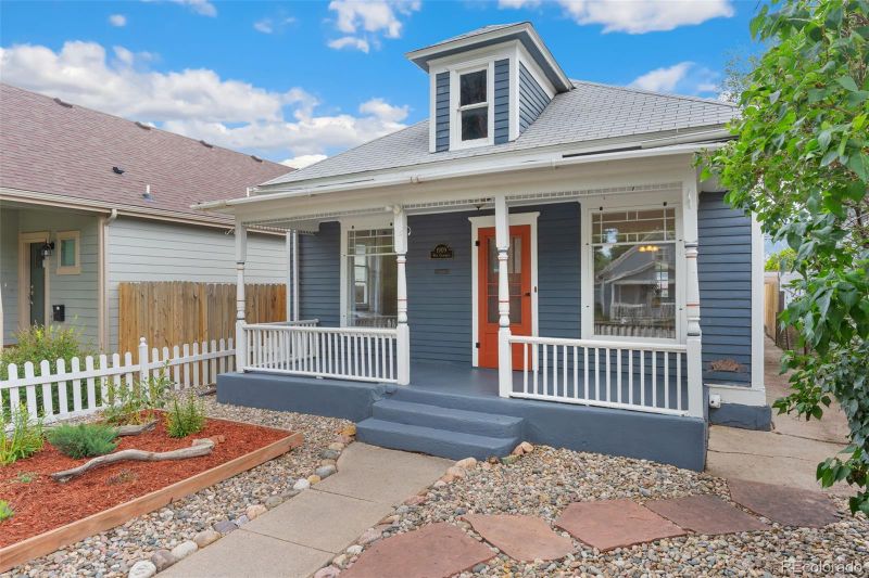 1909 W Cucharras St, Colorado Springs, CO 80904