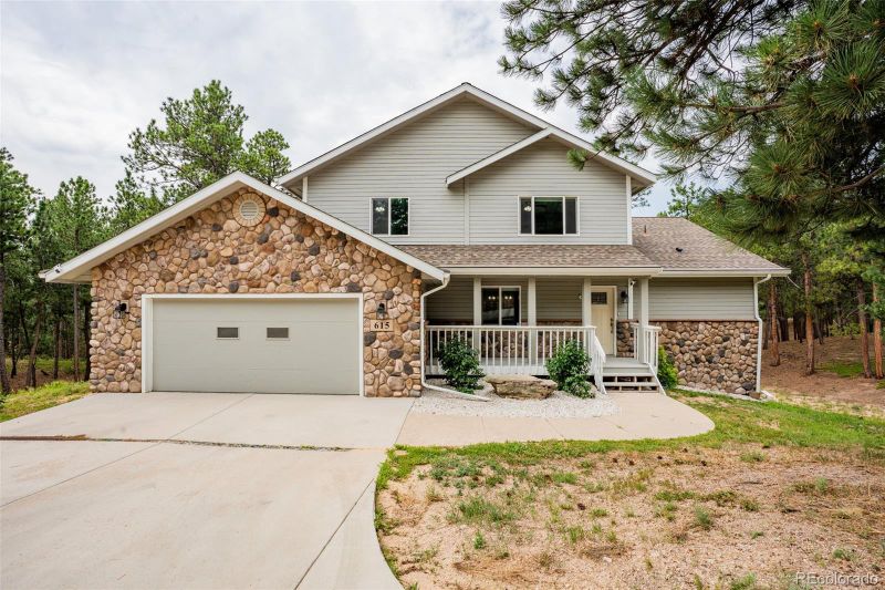 615 Cimarron Rd, Monument, CO 80132