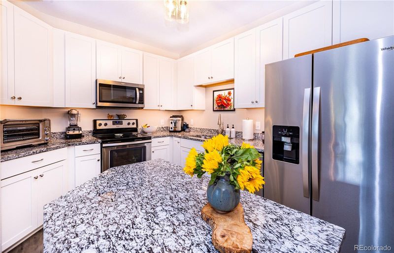 804 Summer Hawk Dr #9205, Longmont, CO 80504
