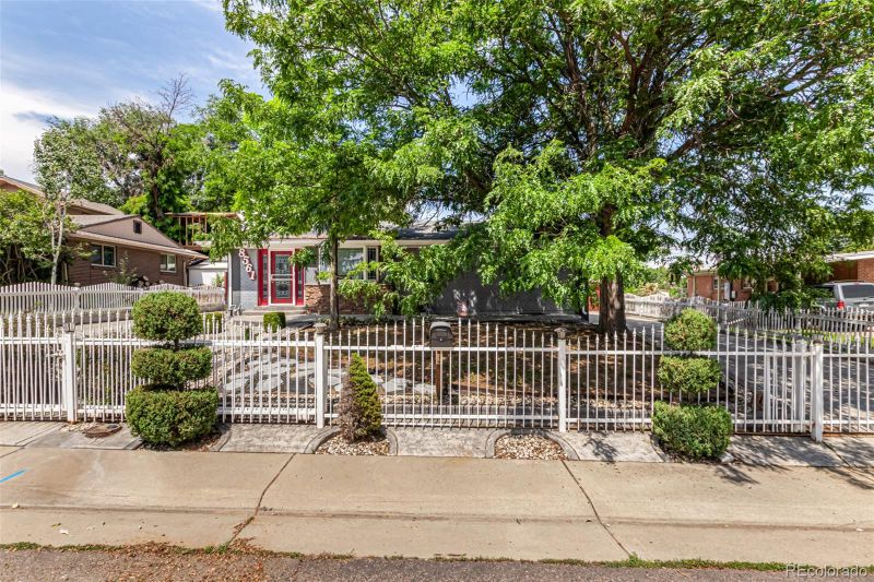 8561 Richard Rd, Denver, CO 80229