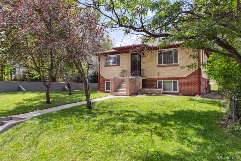 2515 S Pennsylvania St, Denver, CO 80210