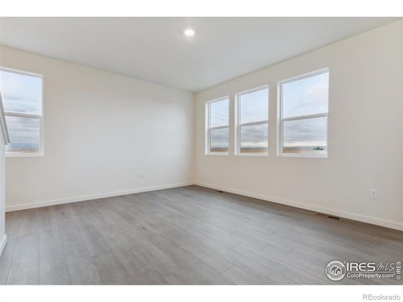 945 Tallus St, Lochbuie, CO 80603
