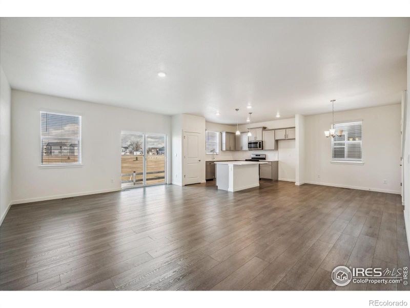 925 Tallus St, Lochbuie, CO 80603