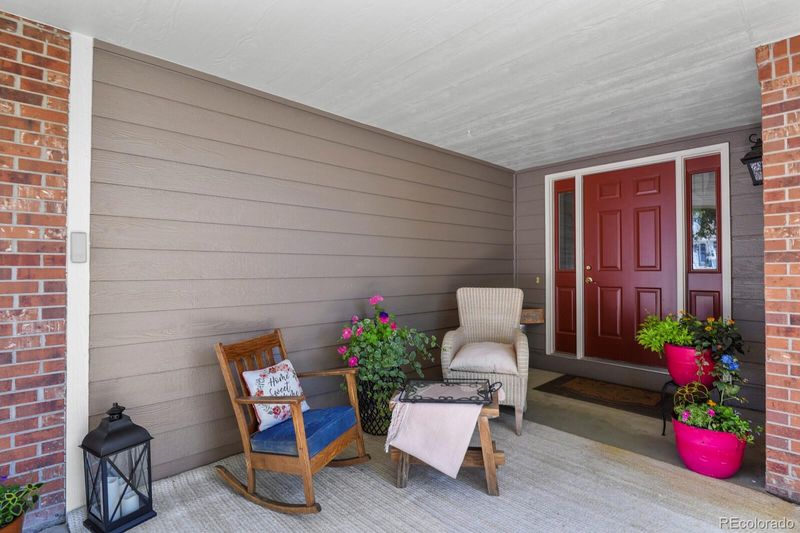 596 S Lindsey St, Castle Rock, CO 80104