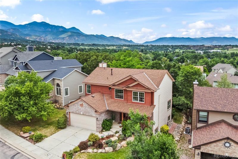 875 Royal Crown Ln, Colorado Springs, CO 80906